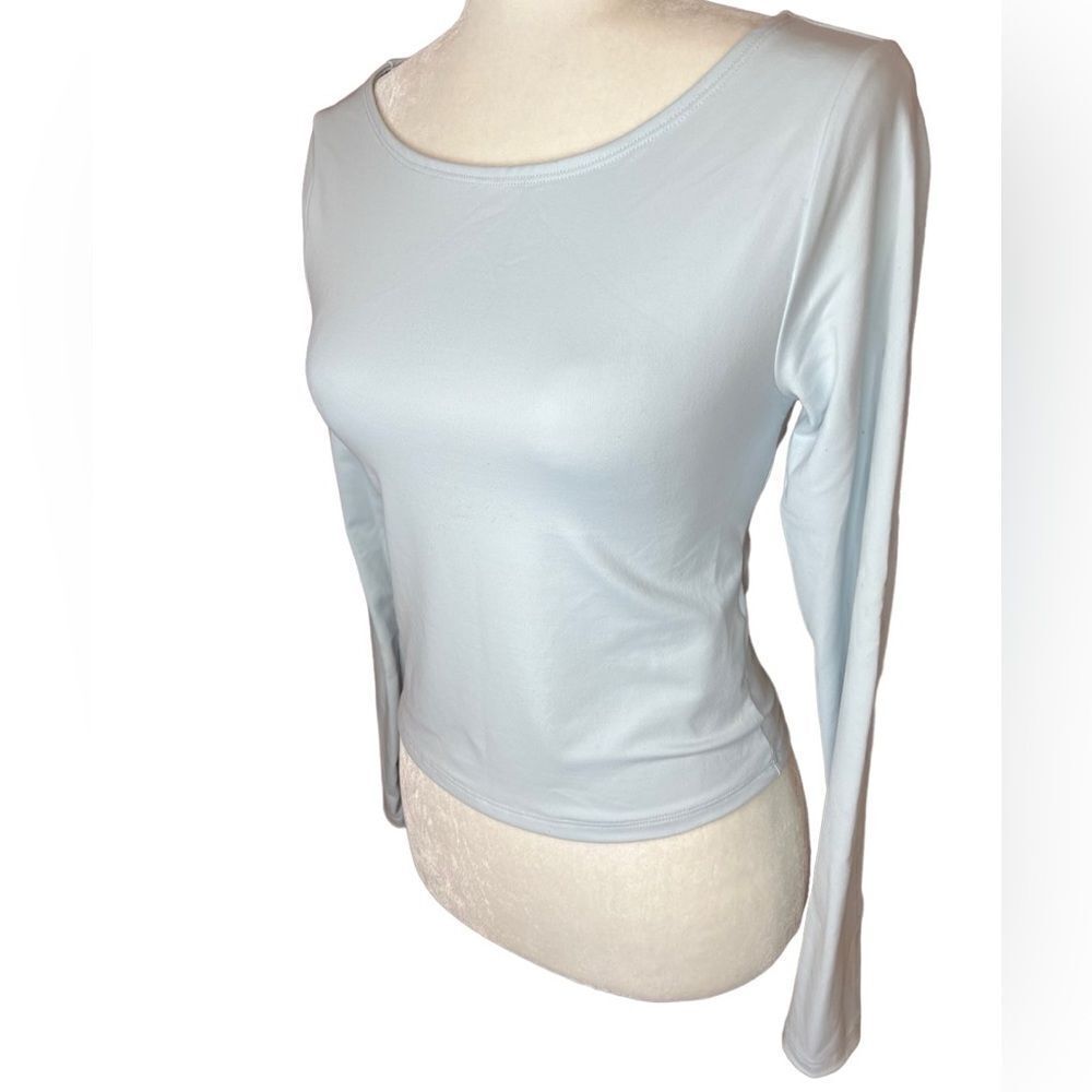 Abercrombie & Fitch soft A&F Collection seamless crew top size Small - Picture 2 of 5